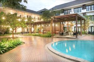 Lido Lake Resort by MNC Hotel