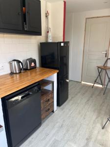Maisons de vacances Maison avec cour : photos des chambres