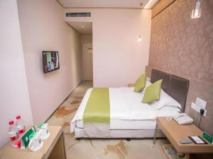 GreenTree Alliance Shenzhen Shekou Sea World Taizi Road Hotel