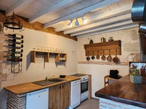 Maisons de vacances Gite sous les pins La grange a deux : photos des chambres