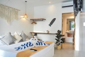 White House Villa El Nido