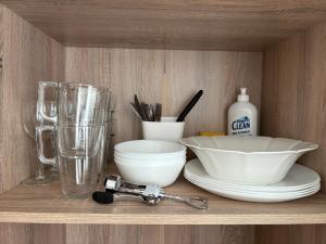 Scandi Style Studio with Private Bathroom , Walk to Everything No 32