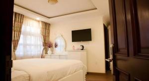 Hoa Sen Vang Hotel Dalat