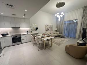 Brand new apartment next to Burj Al Arb