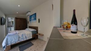 Studio Apartment More