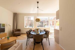Newly Renovated 2BR with Balcony