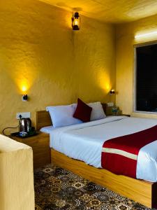 Royal Green Valley Mashobra by Naina Staycation - Mountain and valley view rooms