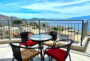 SeaScape Vista, Luxury Seaview Apartment