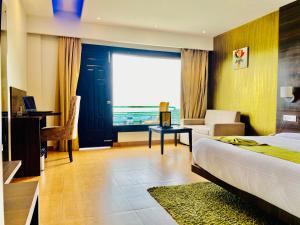 Royal Green Valley Mashobra by Naina Staycation - Mountain and valley view rooms