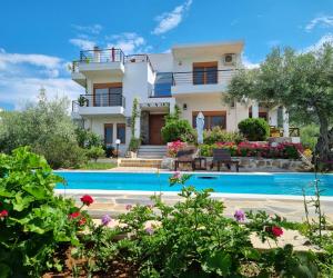 Beach Villa Claire