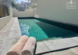 Sunset Apt moderne à 2 min de la plage, clim, piscine