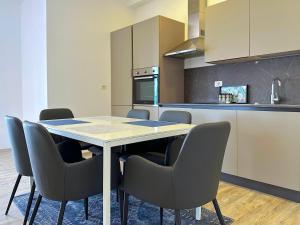 SeaScape Vista, Luxury Seaview Apartment