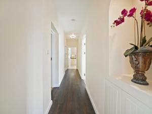 Charming and stylish flat in NW3 Pass the Keys