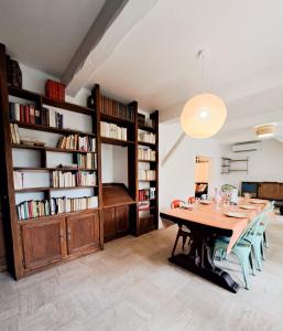 Maisons de vacances Nonni - MAISON FAMILIALE AVEC JARDIN, PROCHE DE LA GARE ET A 10MIN DE LA PLAGE : photos des chambres