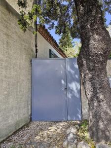 Maison aux portes des garrigues