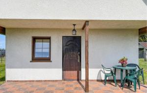 Nice Home In Podamirowo With Lake View