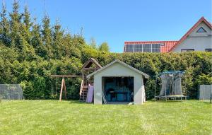 Nice Home In Podamirowo With Lake View