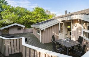 Gorgeous Home In Juelsminde With Sauna