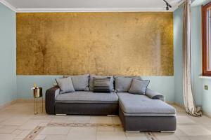 Diana City Hall View