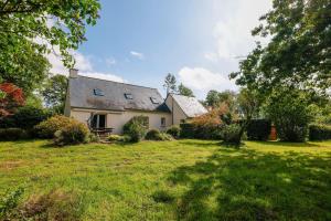 Maisons de vacances Maison au milieu d-un parc arbore : photos des chambres