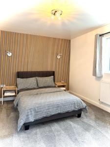 Cozy getaway in heart of warwick