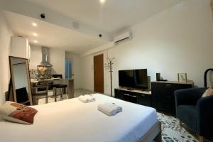 Le Coquet - Studio with air conditioning!