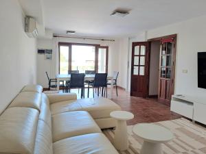 Noctua 035 Villa Valle Romano 035