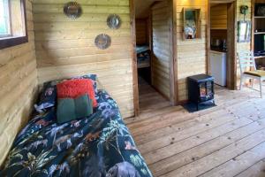 Lakeside Lodge - Castlemartyr - Sleeps 4