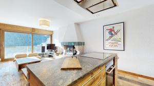 SOLARIUM SR27 COSY & VIEW 4 Pers