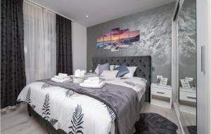 Amazing Apartment In Pula With Wifi