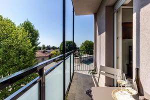 Como a 10 min - Private Parking - 2 Camere 2 Bagni