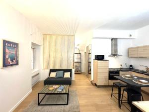 Studio vieux nice coulee verte