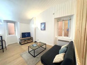 Studio vieux nice coulee verte