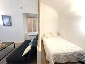 Studio vieux nice coulee verte