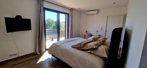 Villas Villa moderne avec piscine 4 etoiles : photos des chambres