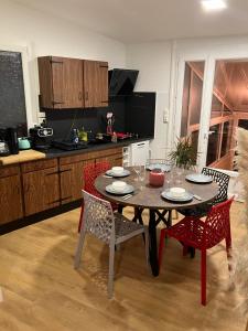 Appartements maison 6 personnes 15 min du circuit : photos des chambres