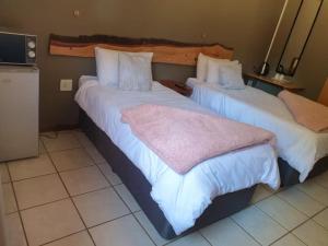 The blue room Serengeti