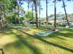 Campings Bungalow-Mobilhome - Petit prix- Ocean -Foret -Camping 3 etoiles : photos des chambres