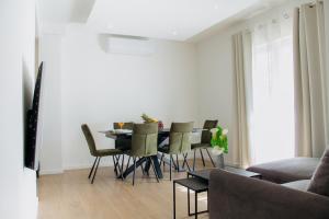 Apartments Piscina-Grey