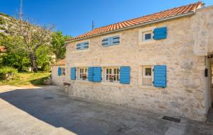 Villa Mendula -Orebic by Villas Guide