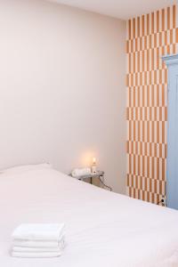 Nice bright studio near the forest and Amsterdam