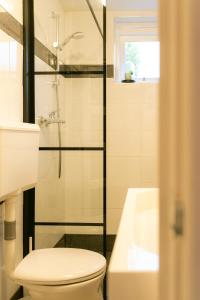 Nice bright studio near the forest and Amsterdam