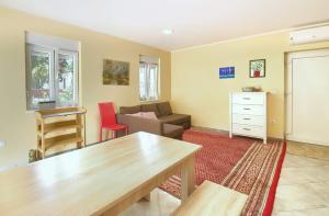 Apartment Sara by Rent Istria