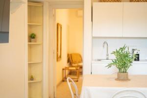 Yellow Sun Suite img14