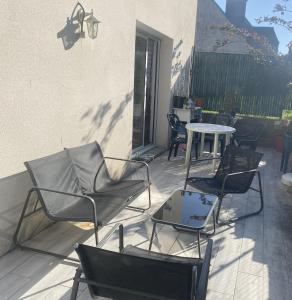 Maison récente au coeur du village