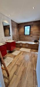 Villas Villa moderne avec piscine 4 etoiles : photos des chambres
