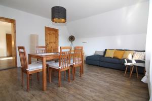 Alte Praxis - Zentral & ruhig in Simmern! Stellplatz