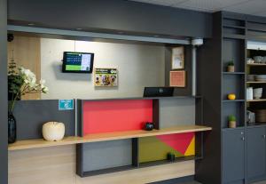 Hotels B&B HOTEL Saint-Quentin : photos des chambres