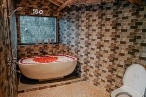 The Fire Flies Garden Villa