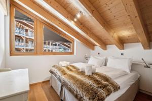 Duplex Piste Rouge by Miggins